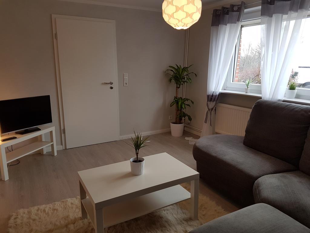 Ferienhaus Am Hasselberg Husum Husum  Exteriör bild